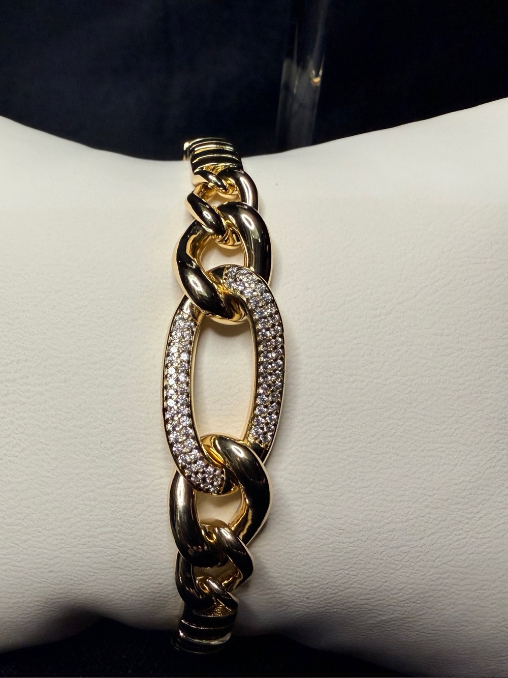 Curb Link Bracelet Pavé White CZ Oval Link Box Clasp 6.5-7.5in 14K gold finish